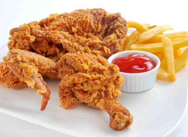 1/2  Chicken + 2 Rolls or chips